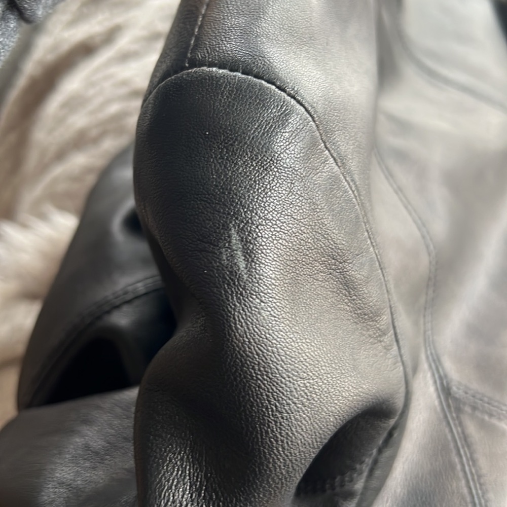 GUC Vintage Kenneth Cole NY Leather Jacket - Picture 14 of 14